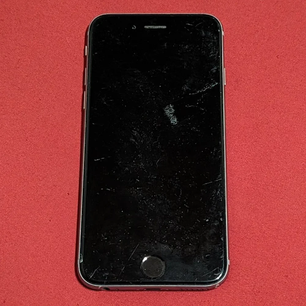 iPhone 6 (A1549) - 64 GB #25 (For parts)***